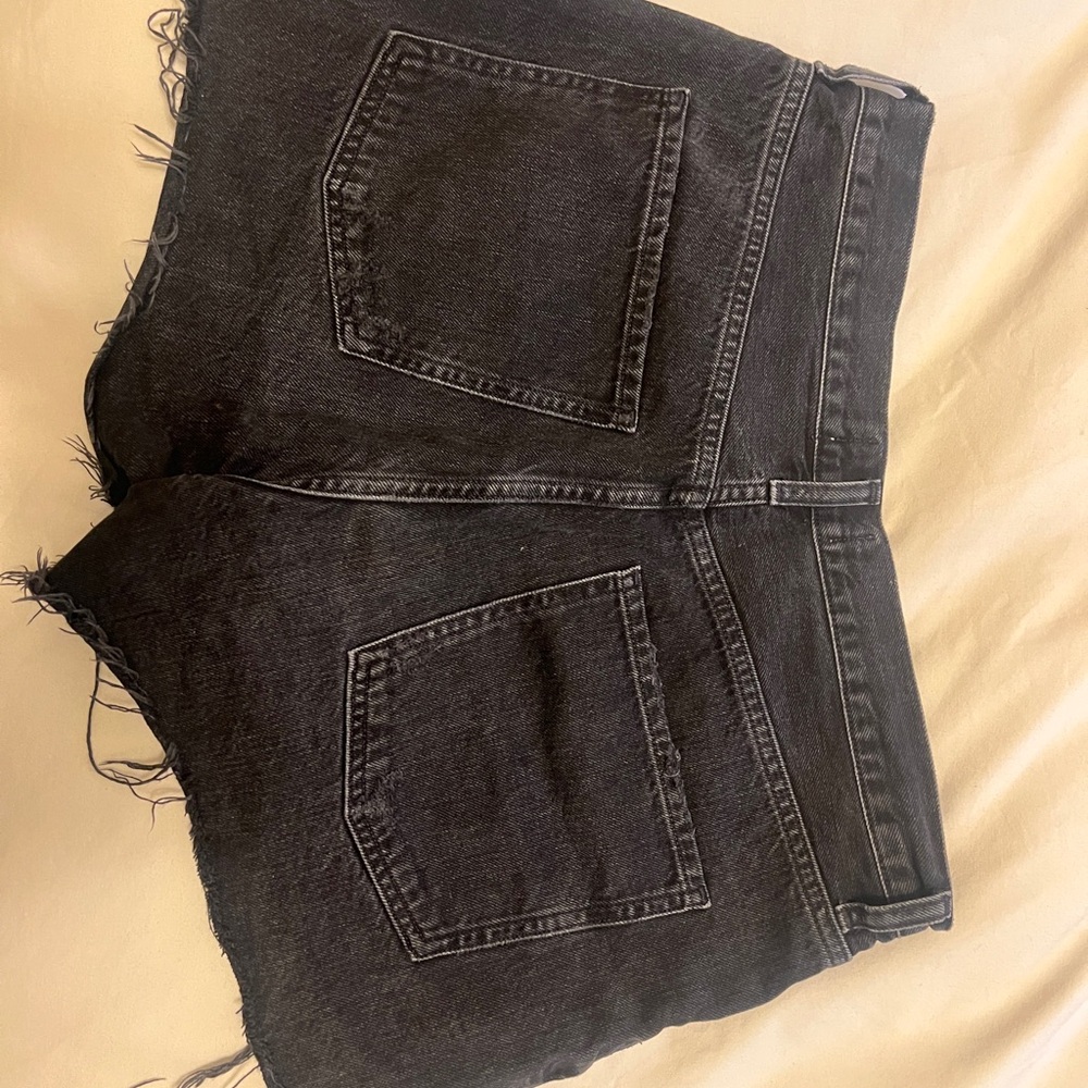 AGOLDE Dee Black Denim Shorts - Picture 3 of 3